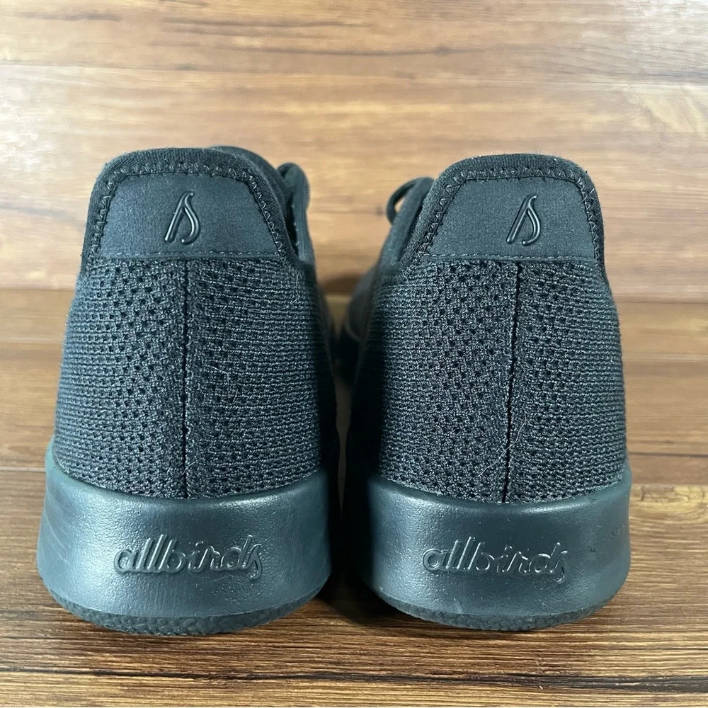 allbirds ships within